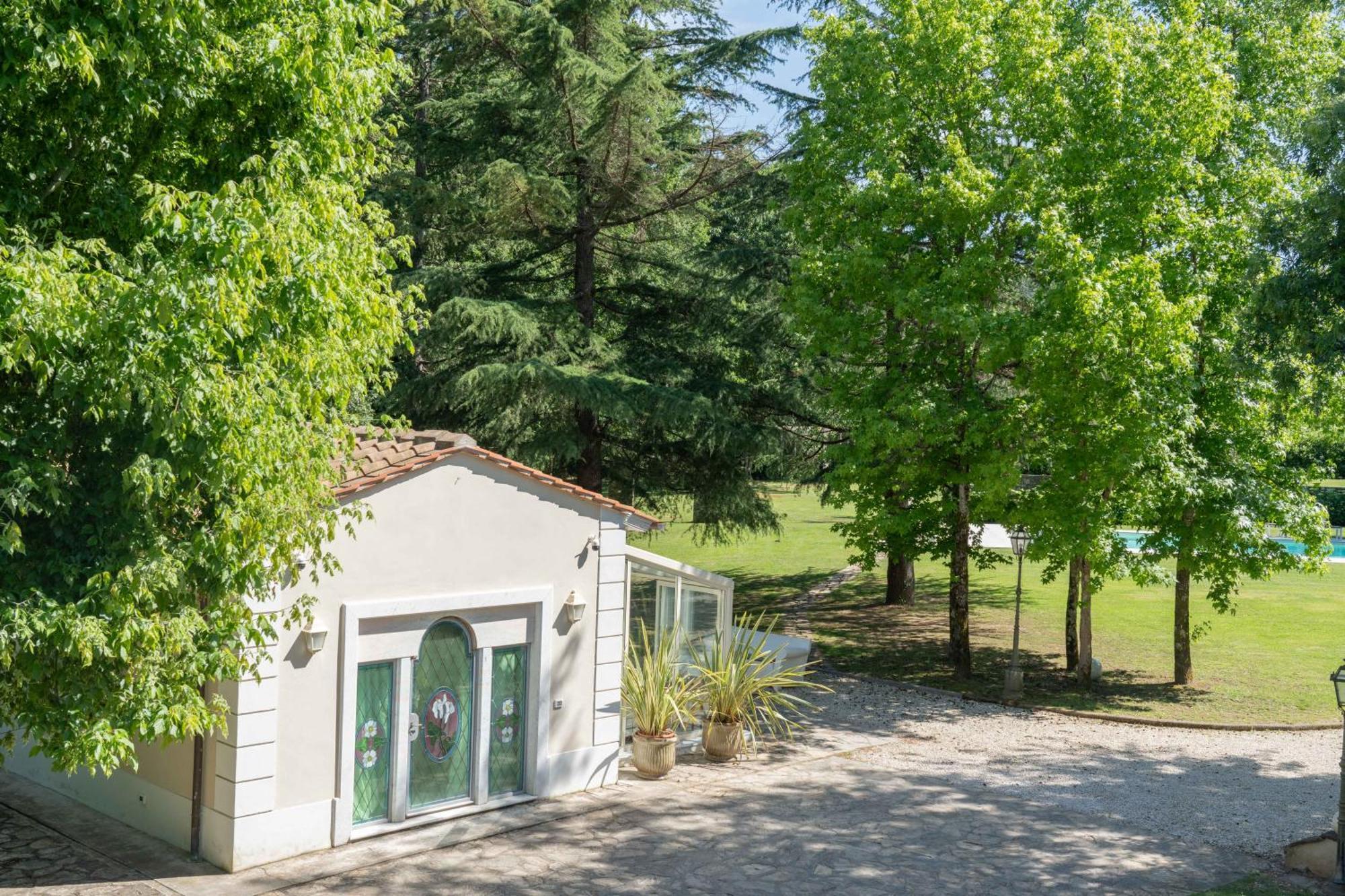 Villa Vittoria - Lusso Con Piscina, Tennis, Jacuzzi E Palestra Lucques Extérieur photo