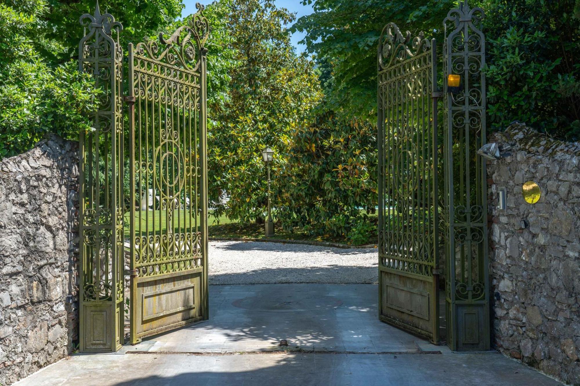 Villa Vittoria - Lusso Con Piscina, Tennis, Jacuzzi E Palestra Lucques Extérieur photo