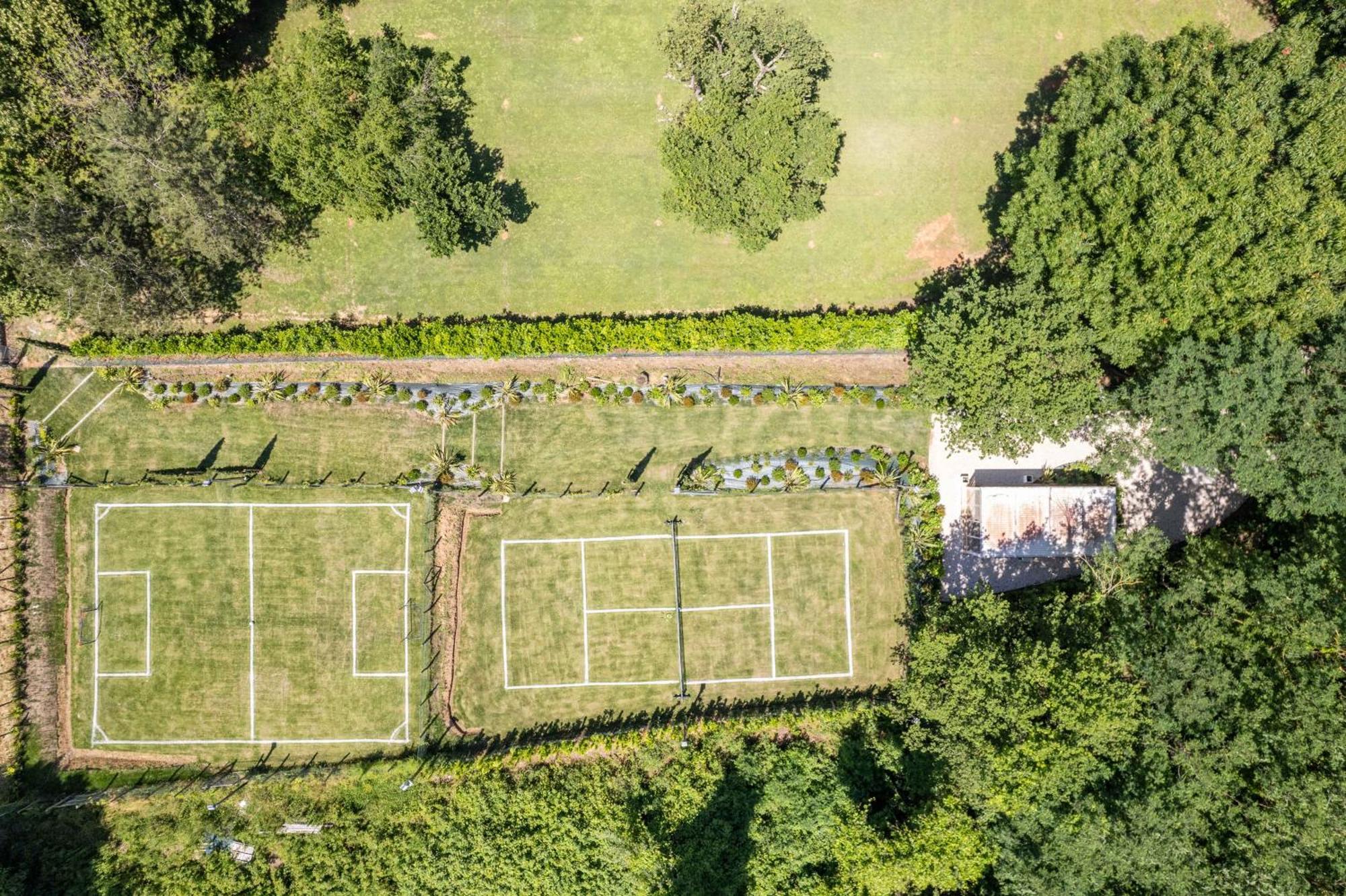 Villa Vittoria - Lusso Con Piscina, Tennis, Jacuzzi E Palestra Lucques Extérieur photo